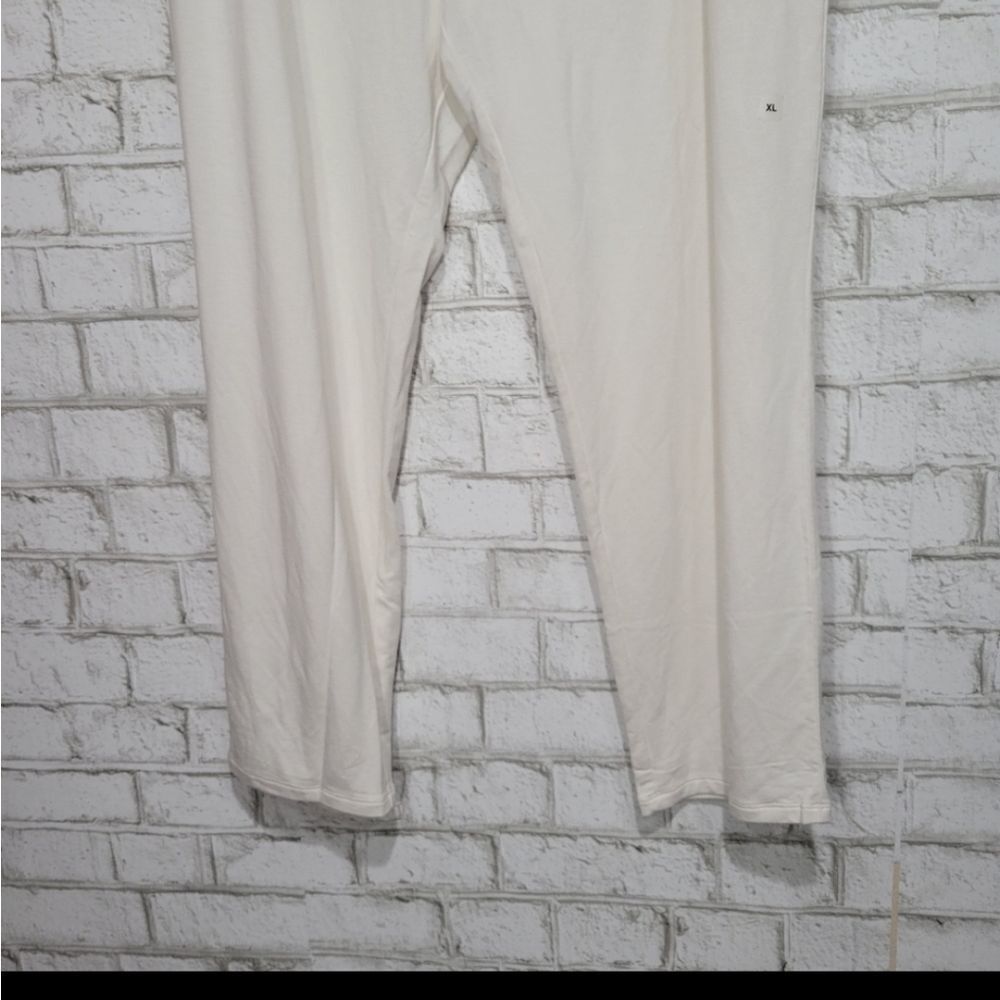 NWT Express white comfy bottoms - Picture 3 of 8